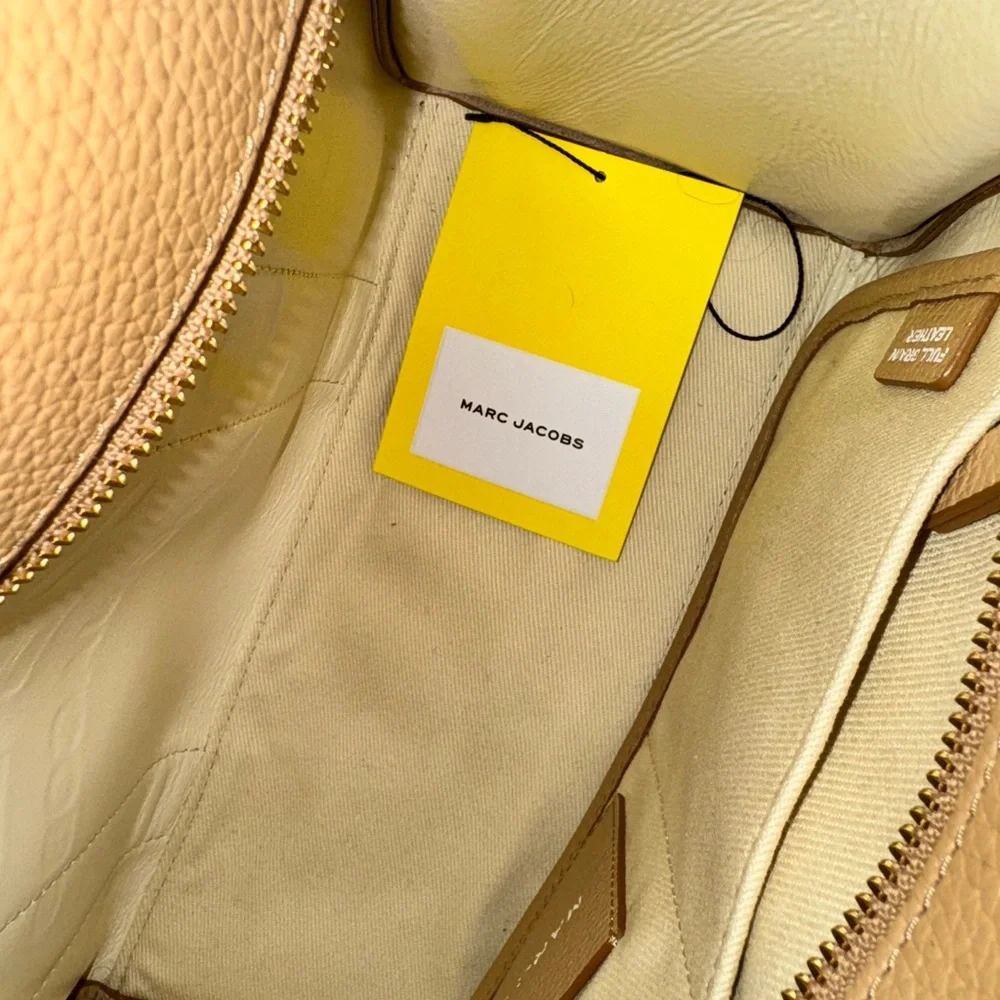 Marc Jacobs Taupe Leather Tote - Picture 15 of 15